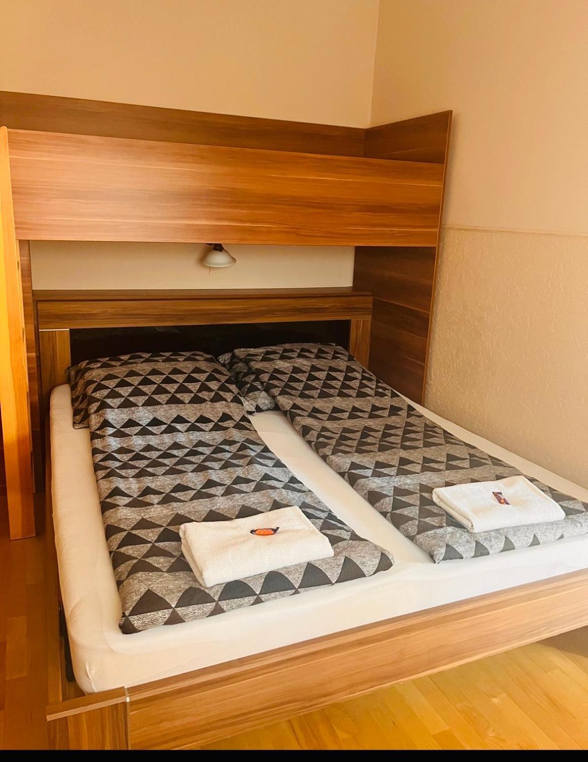 Aqua Azur Apartman Hajdúszoboszló Екстериор снимка
